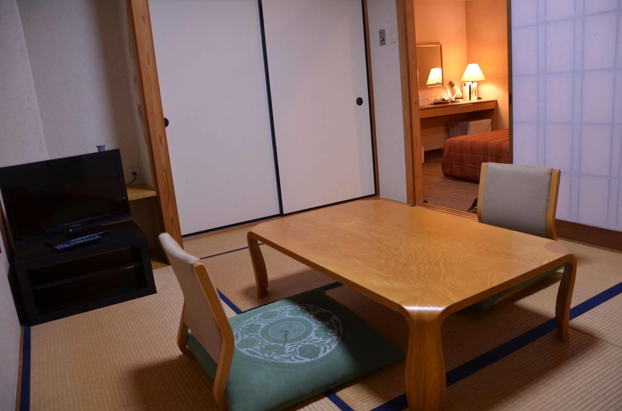 Hikone Biwako Hotel Exterior foto
